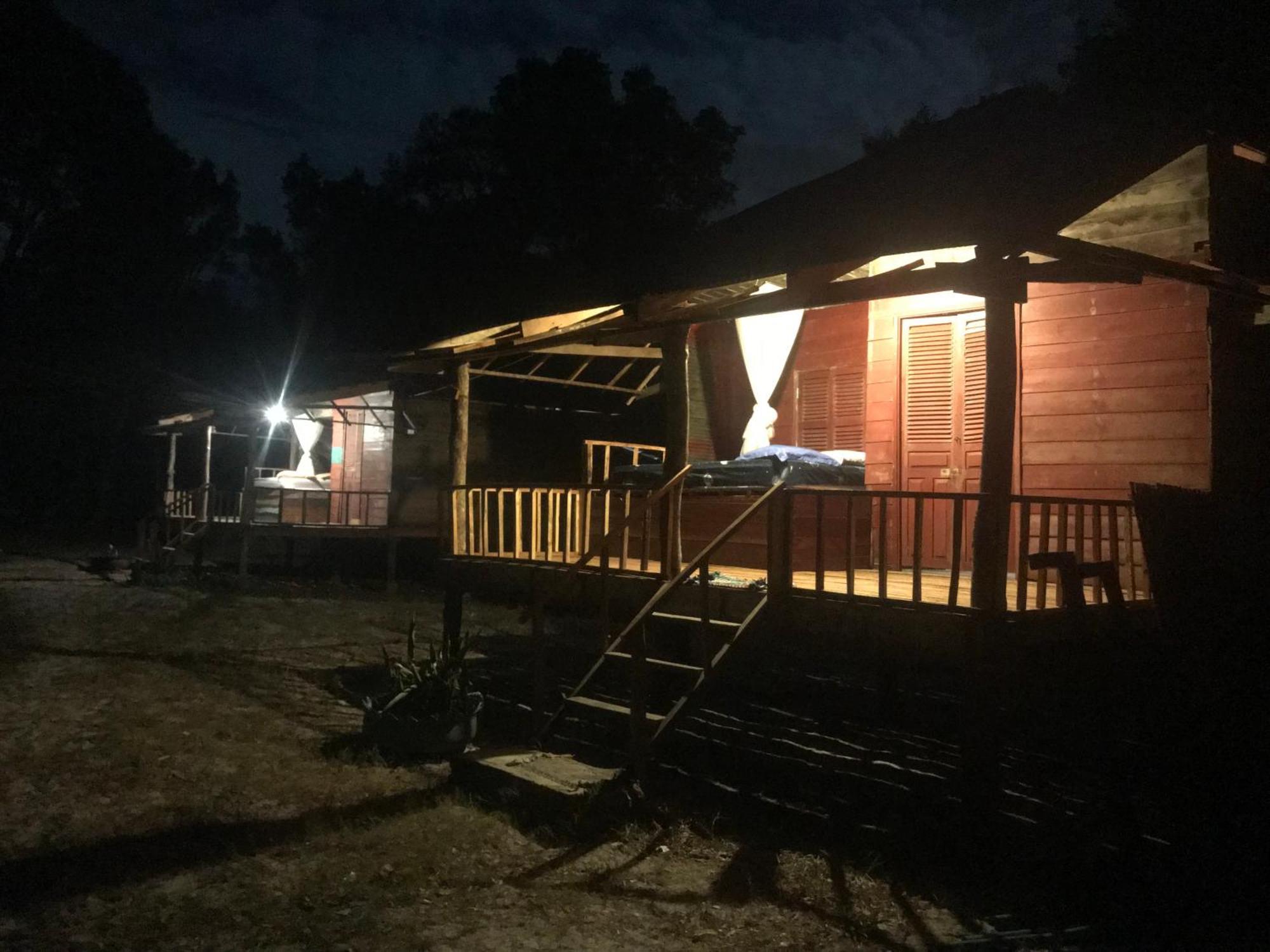 Albergue Naks Shack Koh Ta Kiev Exterior foto