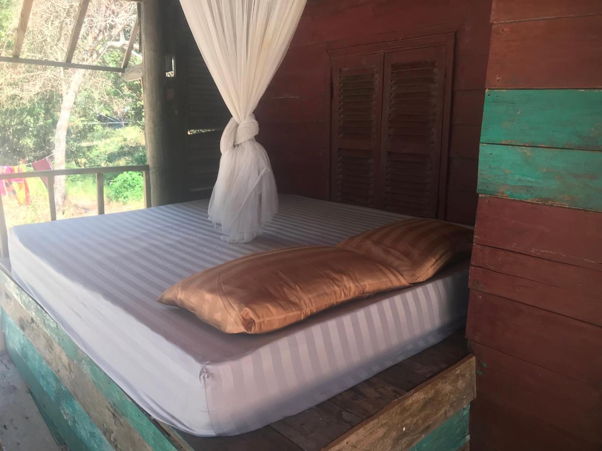 Albergue Naks Shack Koh Ta Kiev Exterior foto
